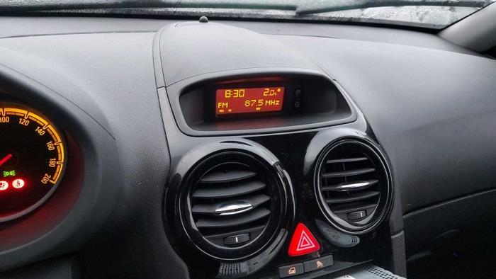 Opel Corsa D 1.2 16V Sloopvoertuig (2010, Grijs)