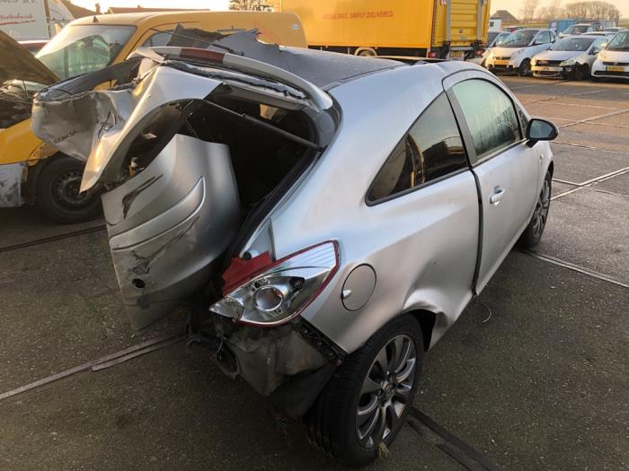 Opel Corsa D 1.2 16V Sloopvoertuig (2010, Grijs)