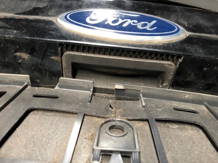 Ford Fiesta 6 1.0 Ti-VCT 12V 65 Sloopvoertuig (2015, Zwart)