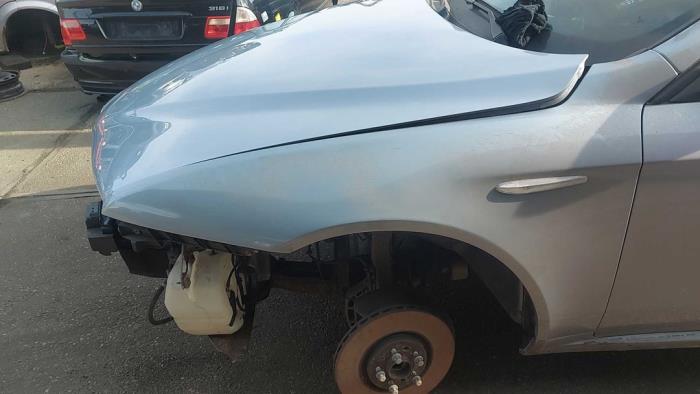 Alfa Romeo 159 Sloopvoertuig (2010, Grijs)