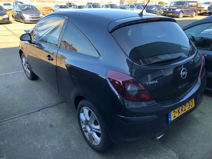 Opel Corsa D 1.2 16V LPG Sloopvoertuig (2013, Zwart)