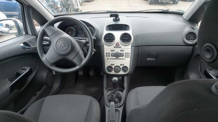 Opel Corsa D 1.2 16V Schadevoertuig (2007, Grijs)
