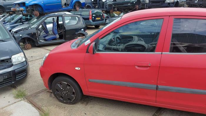 Kia Picanto 1.1 12V Sloopvoertuig (2004, Rood)