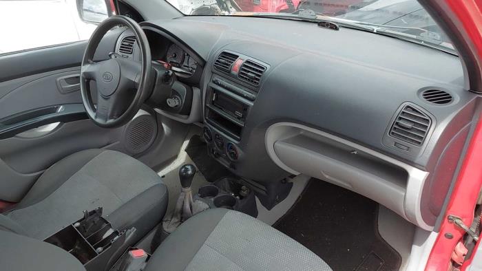 Kia Picanto 1.1 12V Sloopvoertuig (2004, Rood)