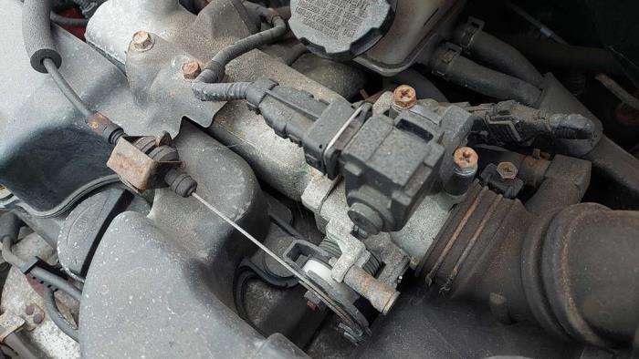 Kia Picanto 1.1 12V Sloopvoertuig (2004, Rood)