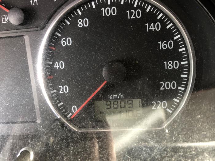 Volkswagen Polo IV 1.4 16V 75 Sloopvoertuig (2006, Grijs)