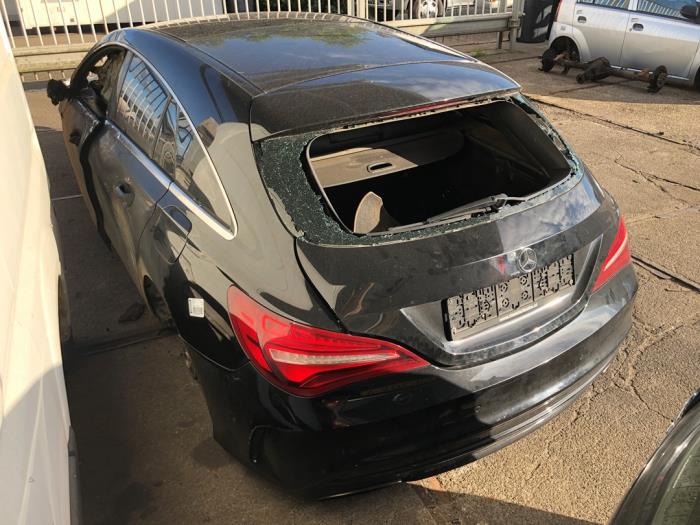 Mercedes CLA Shooting Brake 2.2 CLA-220 CDI, 220 d 16V Sloopvoertuig (2018, Zwart)
