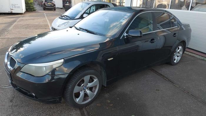 BMW 5 serie 520d 16V Corporate Lease Sloopvoertuig (2007, Zwart)