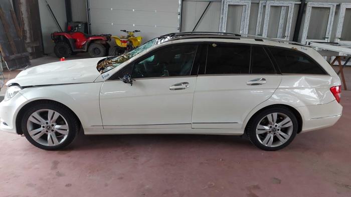 Mercedes C Estate 1.8 C-200 CGI 16V Sloopvoertuig (2013, Wit)