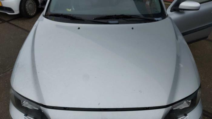 Volvo V70 2.4 D5 20V Sloopvoertuig (2003, Grijs)