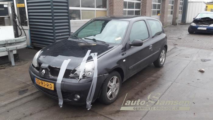 Renault Clio II 1.4 16V Sloopvoertuig (2005, Zwart)