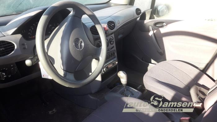 Mercedes A 1.4 A-140 Sloopvoertuig (2001, Grijs)