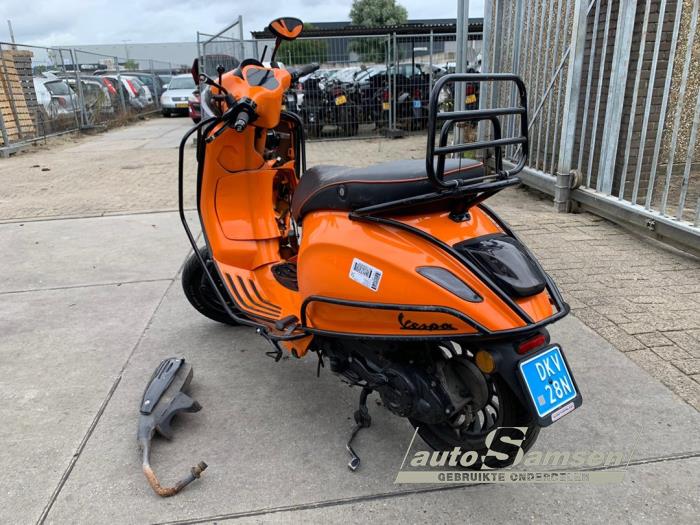 Vespa S Scooter (Sloopvoertuig, 2017, Graniet)