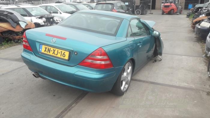 Mercedes SLK 2 0 200 16V Sloopvoertuig 1999 Groen 