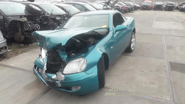 Mercedes SLK 2 0 200 16V Sloopvoertuig 1999 Groen 