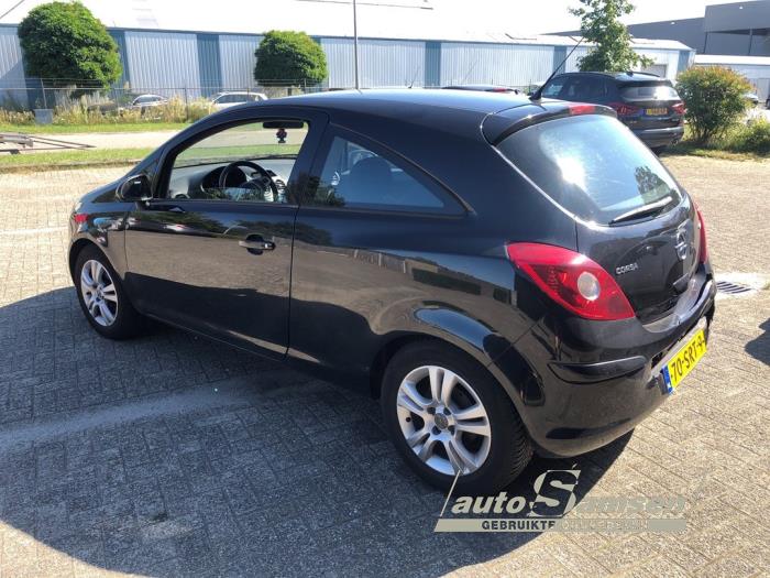 Opel Corsa D 1.3 CDTi 16V ecoFLEX Sloopvoertuig (2011, Zwart)