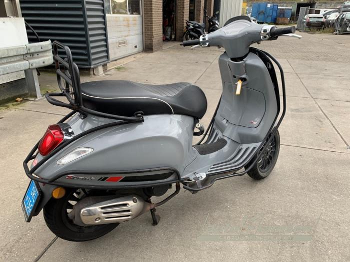 Vespa S Scooter (Sloopvoertuig, 2018, Graniet)