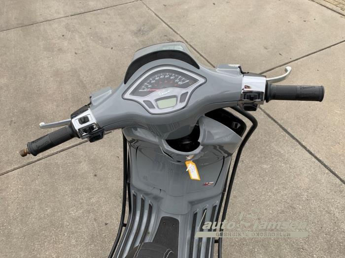 Vespa S Scooter (Sloopvoertuig, 2018, Graniet)
