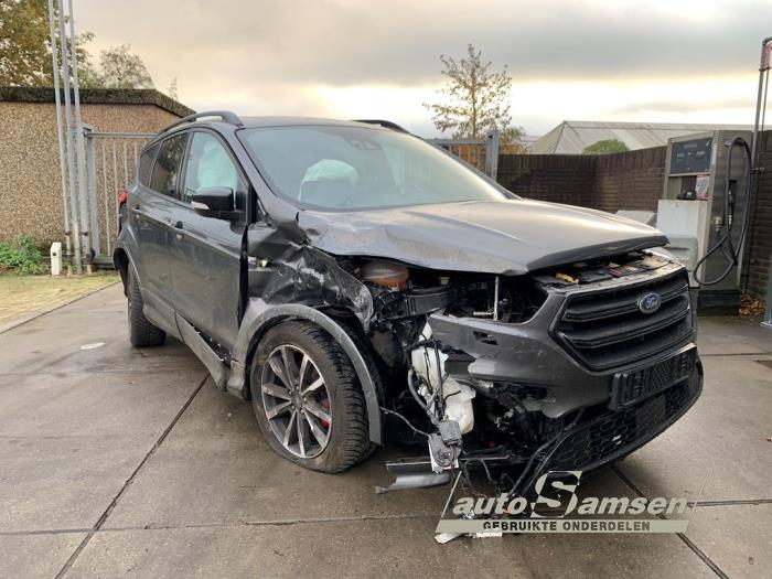 Ford Kuga II 1.5 EcoBoost 16V 150 Sloopvoertuig (2019, Grijs)