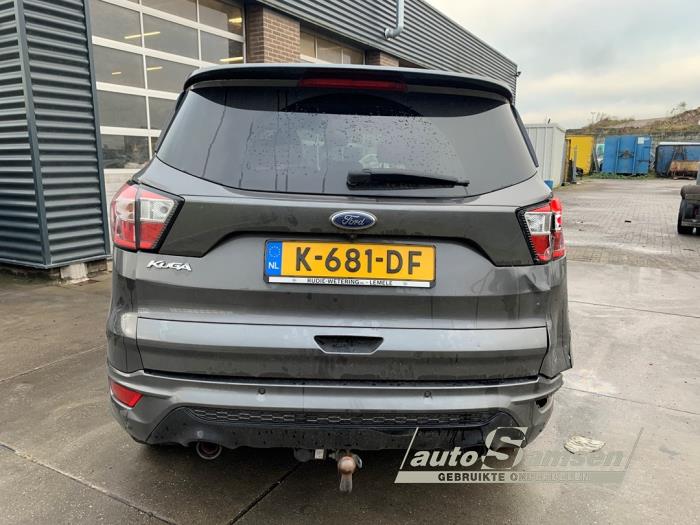 Ford Kuga II 1.5 EcoBoost 16V 150 Sloopvoertuig (2019, Grijs)