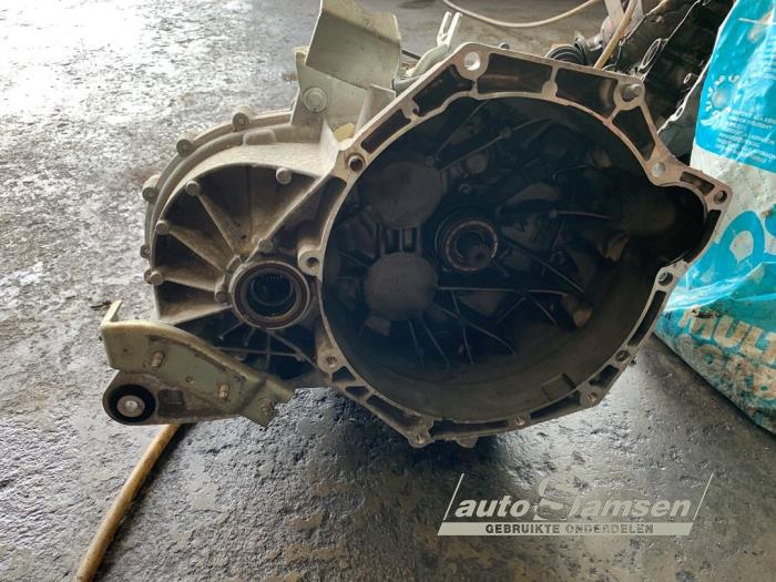 Ford Kuga II 1.5 EcoBoost 16V 150 Sloopvoertuig (2019, Grijs)