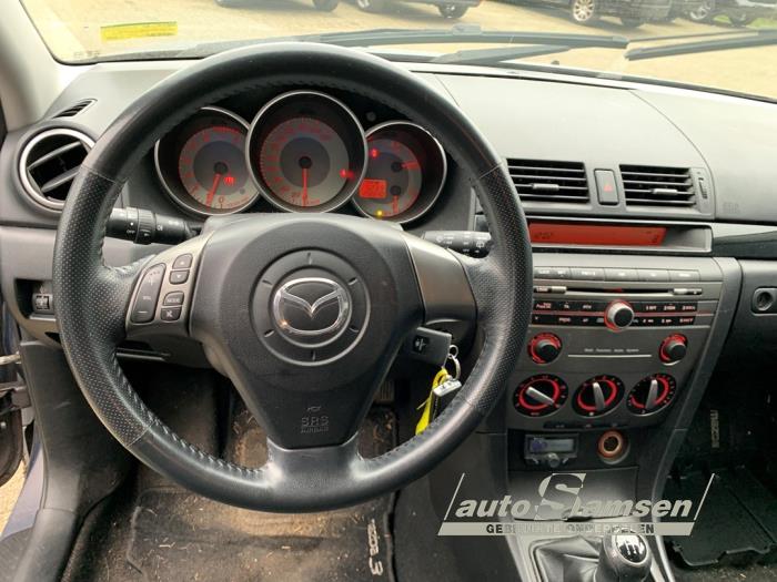 Mazda 3 Sport 1.6i 16V Sloopvoertuig (2007, Grijs)