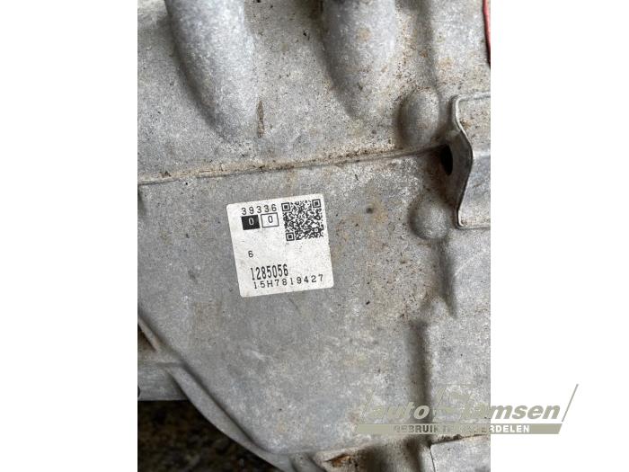 Volvo V60 Cross Country I 2.0 D4 16V Sloopvoertuig (2016, Grijs)