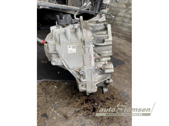 Volvo V60 Cross Country I 2.0 D4 16V Sloopvoertuig (2016, Grijs)