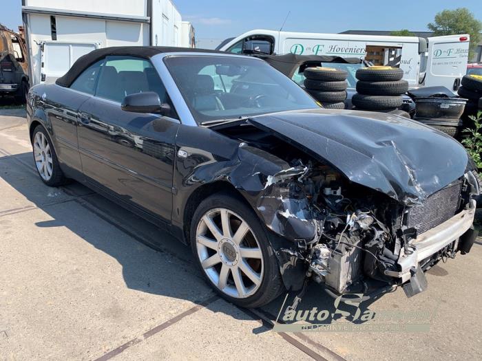 Audi A4 Cabrio 3.0 TDI V6 24V Sloopvoertuig (2006, Zwart)