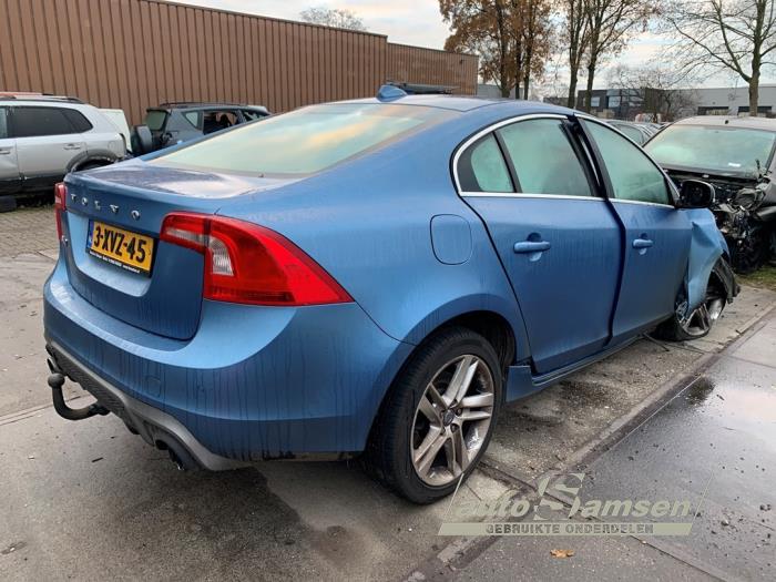 Volvo S60 II 1.6 DRIVe,D2 Sloopvoertuig (2014, Blauw)