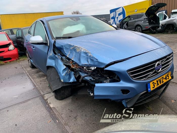 Volvo S60 II 1.6 DRIVe,D2 Sloopvoertuig (2014, Blauw)