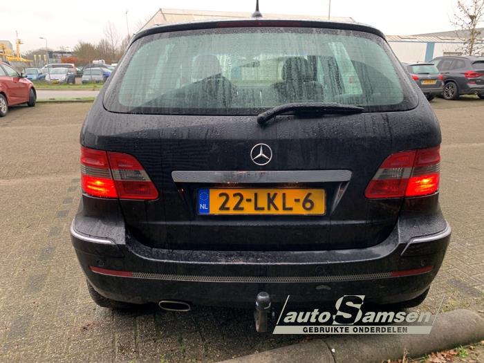 Mercedes B 1.7 B-170 16V Schadevoertuig (2005, Zwart)