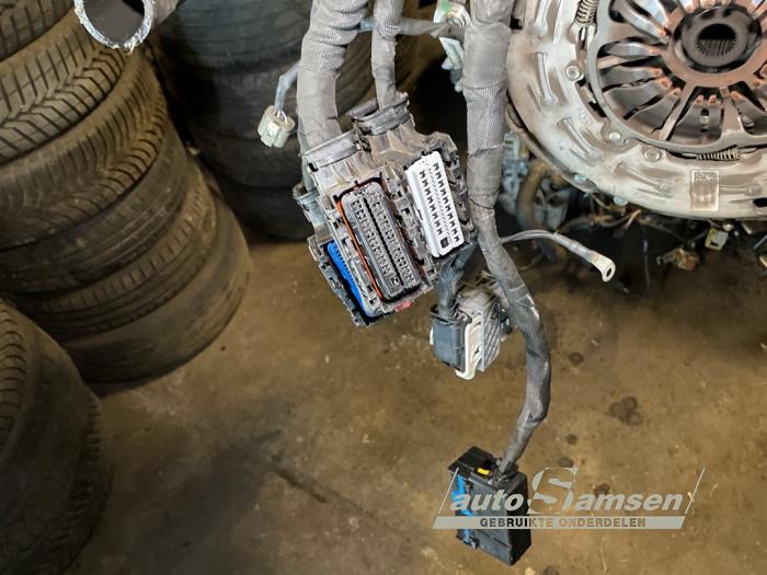 Opel Corsa E 1.0 SIDI Turbo 12V Sloopvoertuig (2017, Blauw)