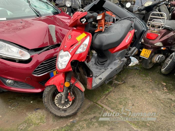 Sym Orbit Scooter (Schadevoertuig, 2016, Graniet)