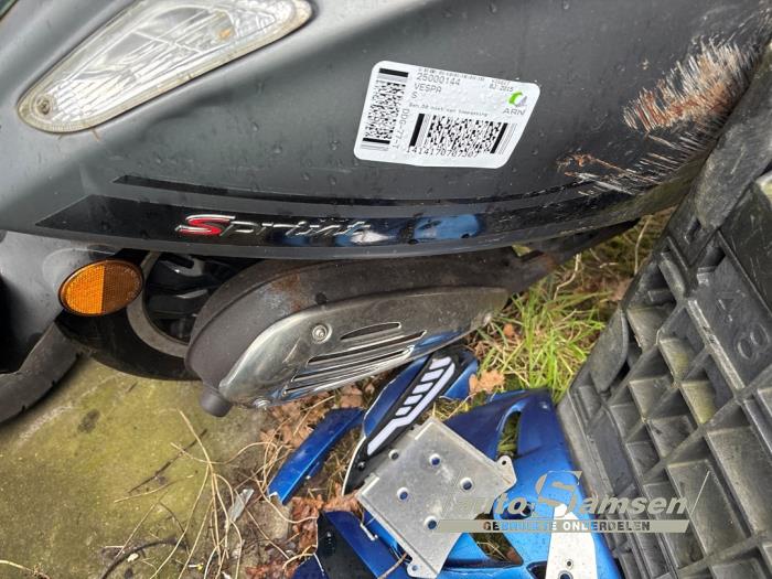 Vespa S Scooter (Sloopvoertuig, 2015, Graniet)