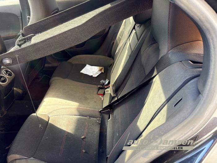 Mercedes A-Klasse AMG 2.0 A-35 AMG Turbo 16V 4Matic Sloopvoertuig (2019, Zwart)