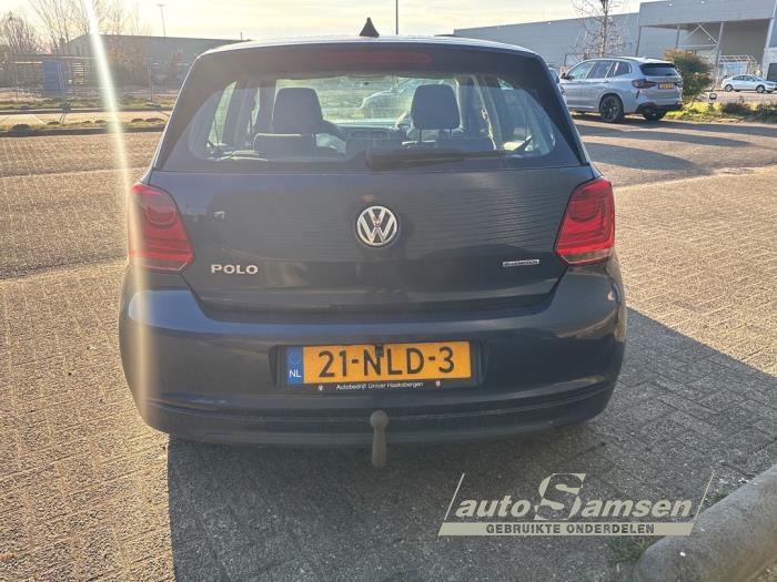 Volkswagen Polo V 1.2 TDI 12V BlueMotion Schadevoertuig (2010, Blauw)