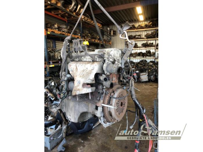 Dacia Sandero I 1.6 Sloopvoertuig (2009, Grijs)