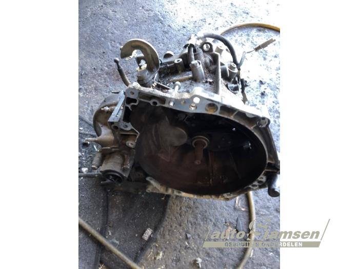 Peugeot 208 I 1.6 Blue HDi 100 Sloopvoertuig (2015, Grijs)