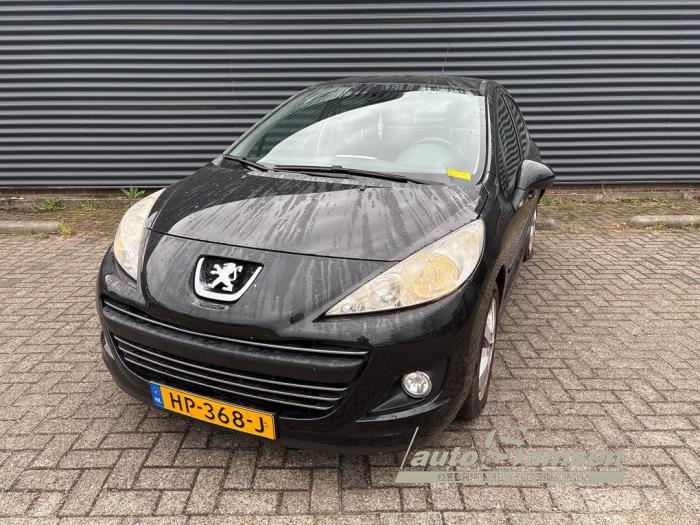 Peugeot 207/207+ 1.6 16V VTRi Schadevoertuig (2010, Zwart)