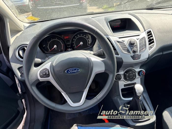 Ford Fiesta 6 1.25 16V Sloopvoertuig (2011, Grijs)