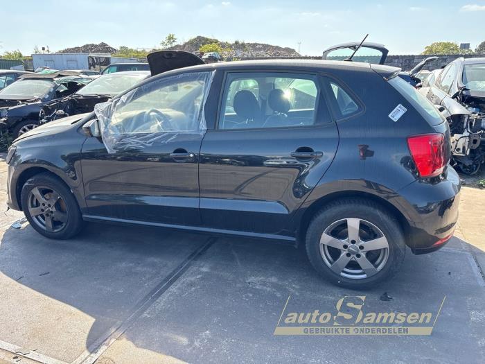 Volkswagen Polo V 1.2 TSI 16V BlueMotion Technology Sloopvoertuig (2014, Zwart)
