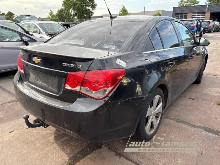 Chevrolet Cruze 2.0 D 16V Sloopvoertuig (2010, Zwart)
