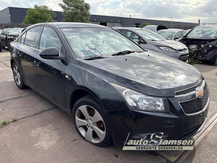 Chevrolet Cruze 2.0 D 16V Sloopvoertuig (2010, Zwart)