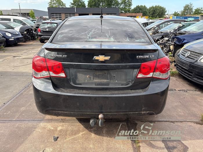 Chevrolet Cruze 2.0 D 16V Sloopvoertuig (2010, Zwart)