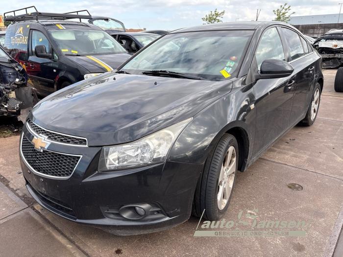 Chevrolet Cruze 2.0 D 16V Sloopvoertuig (2010, Zwart)