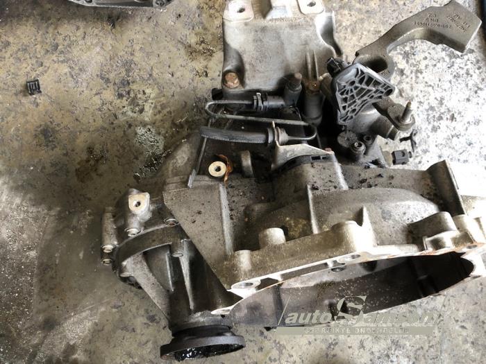 Volkswagen Passat 1.4 TSI 16V Sloopvoertuig (2012, Bruin)