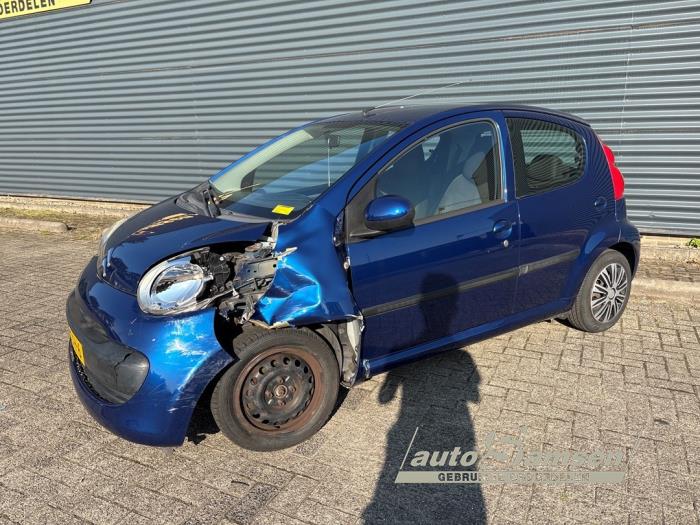 Citroen C1 1.0 12V Schadevoertuig (2006, Blauw)