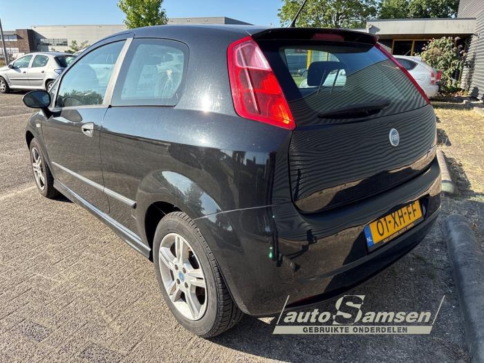 Fiat Grande Punto 1.2 Schadevoertuig (2007, Zwart)
