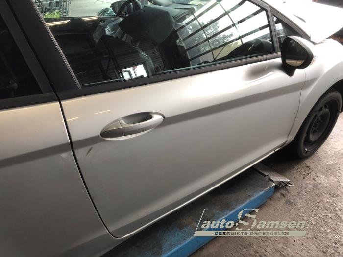 Ford Fiesta 6 1.25 16V Sloopvoertuig (2011, Grijs)